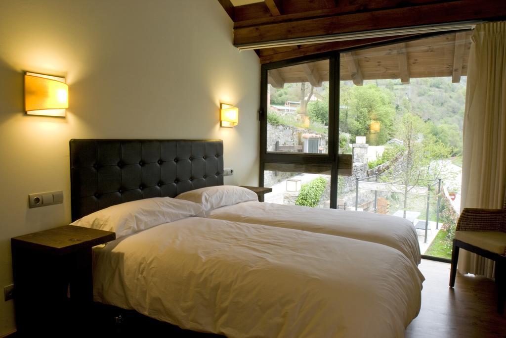 Apartamentos Rurales El Lleron Caso ภายนอก รูปภาพ