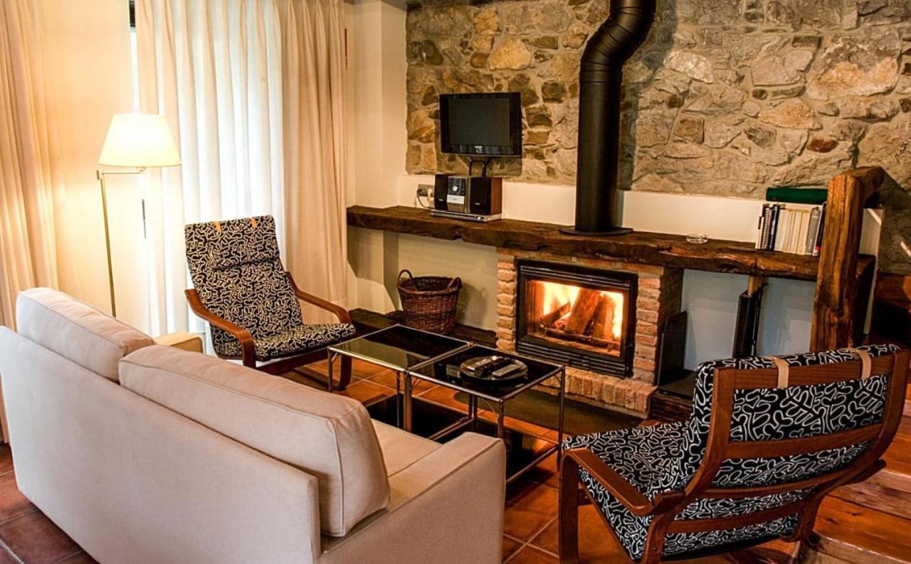 Apartamentos Rurales El Lleron Caso ภายนอก รูปภาพ